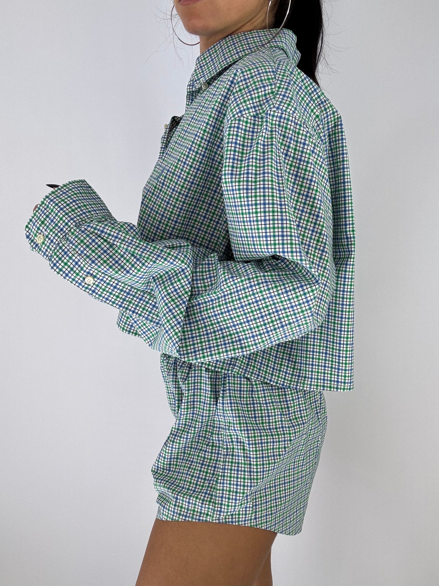 Ensemble upcyclé à carreaux verts et bleus