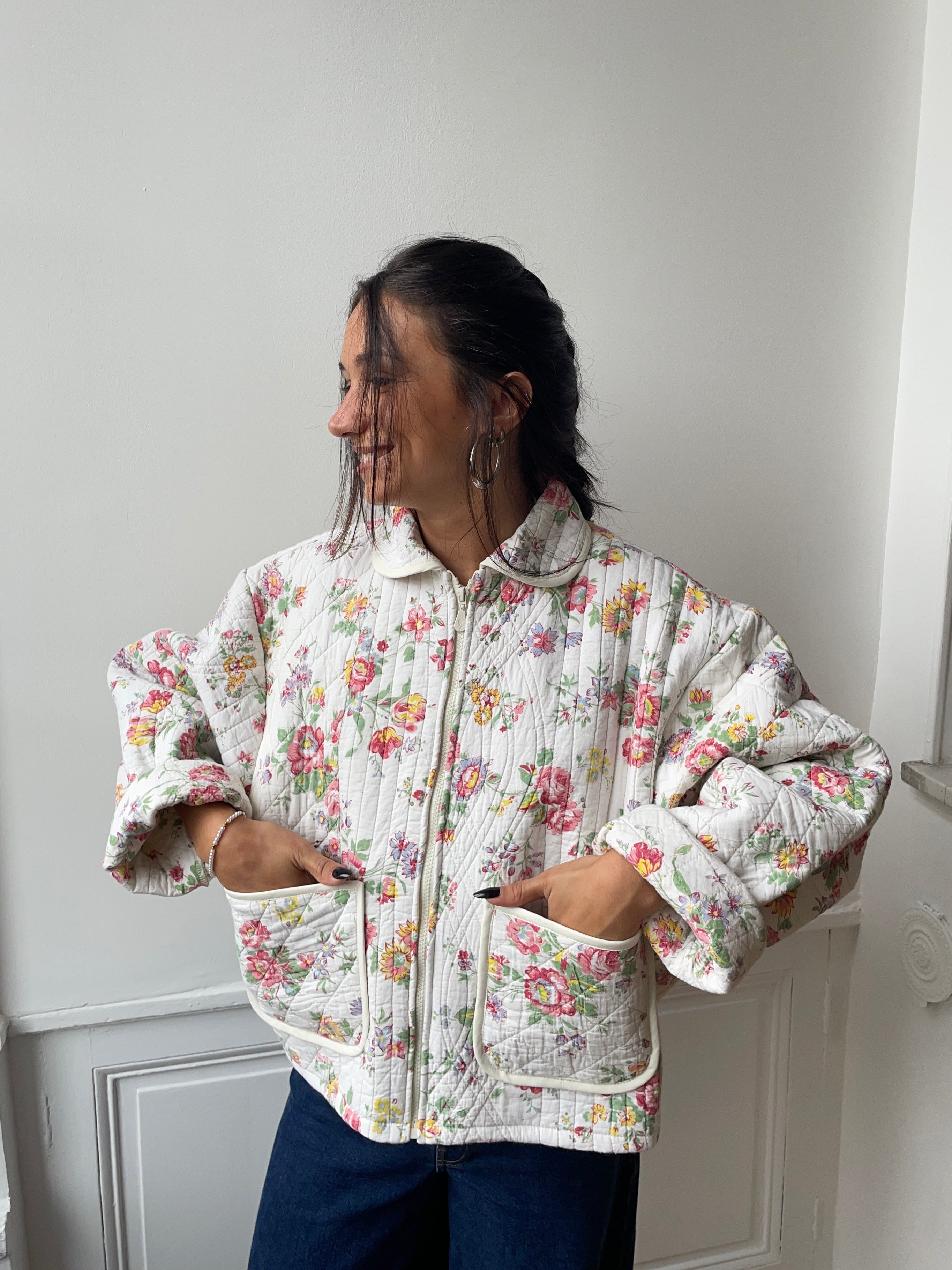 Veste upcyclée matelassée à fleurs