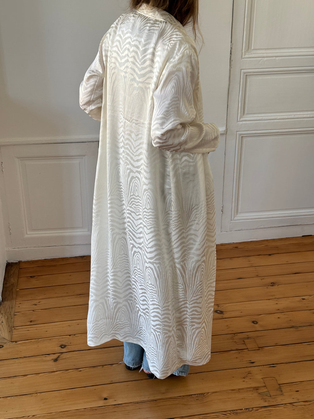 Veste longue fine upcyclée soie zébrée - M