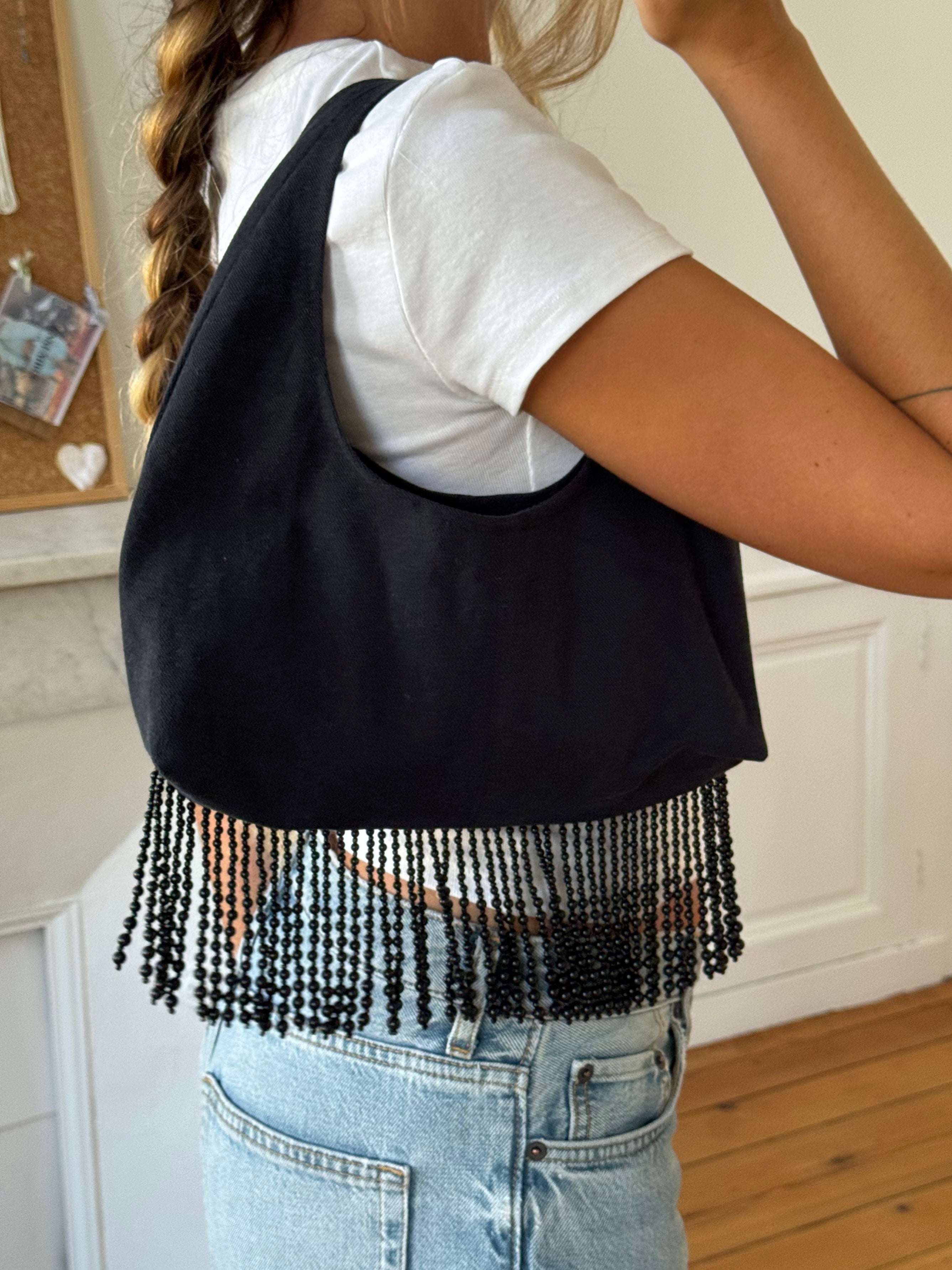 Sac upcyclé denim noir et perles
