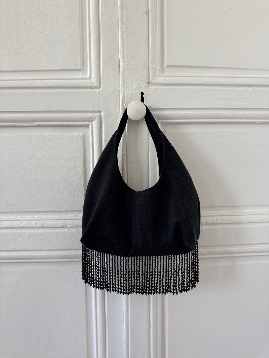 Sac upcyclé denim noir et perles