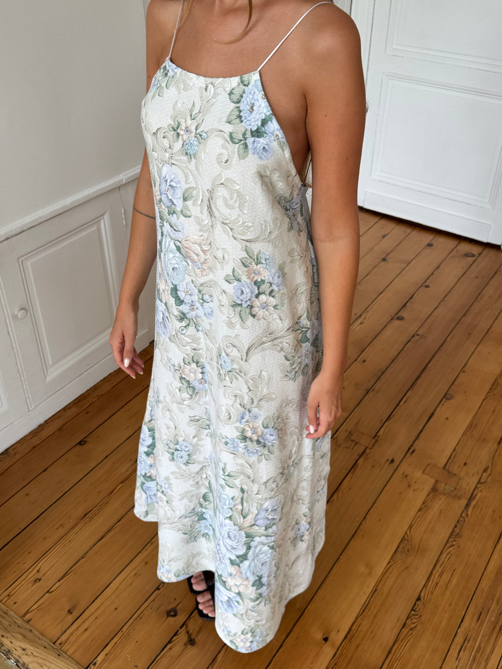 Robe dos nu longue upcyclée à fleurs