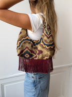Sac upcyclé à motifs et franges