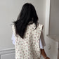 Veste sans manches upcyclée écru à fleurs