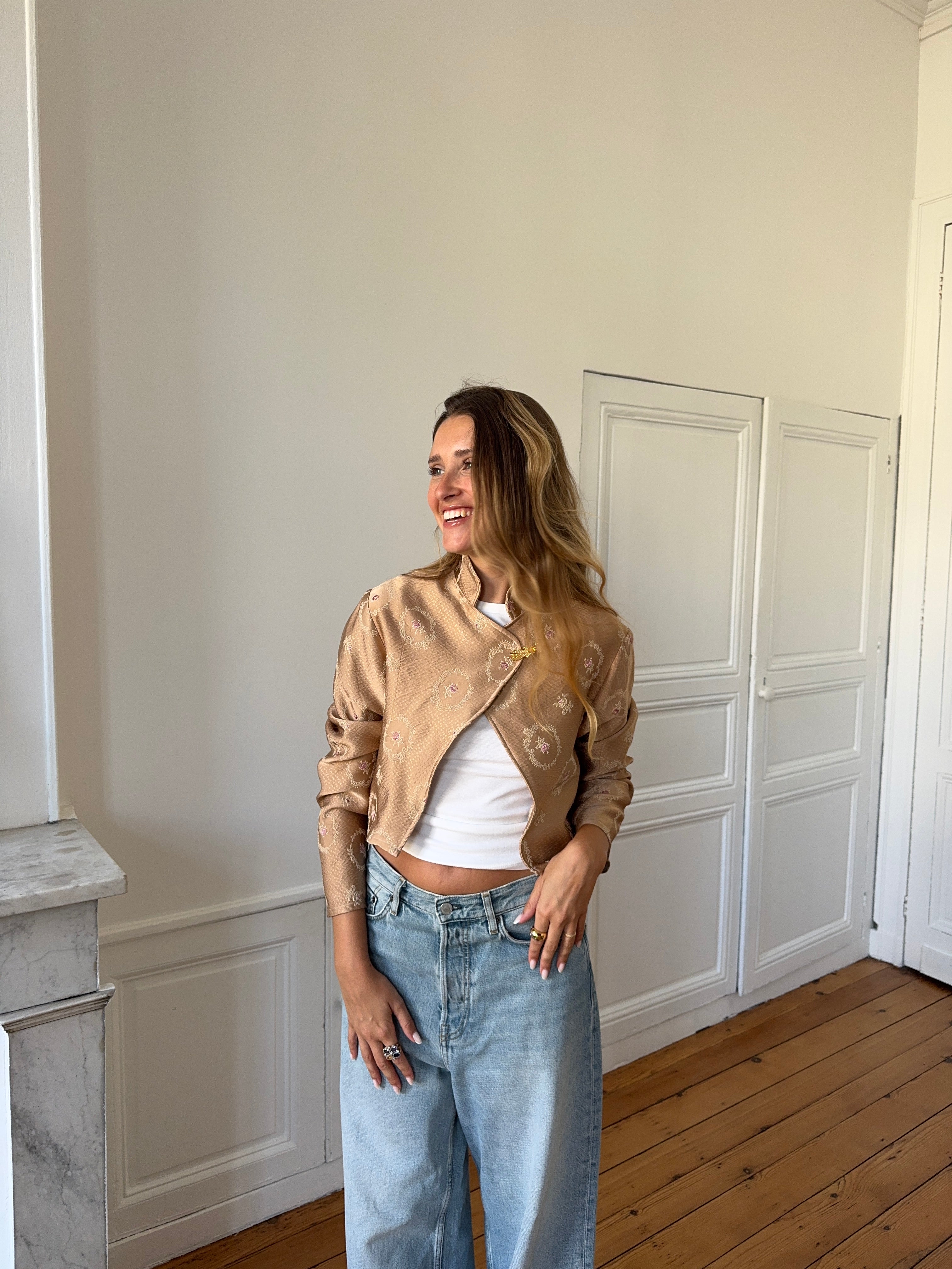 Veste courte upcyclée satinée cuivrée