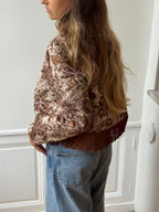 Veste courte upcyclée à motifs et franges