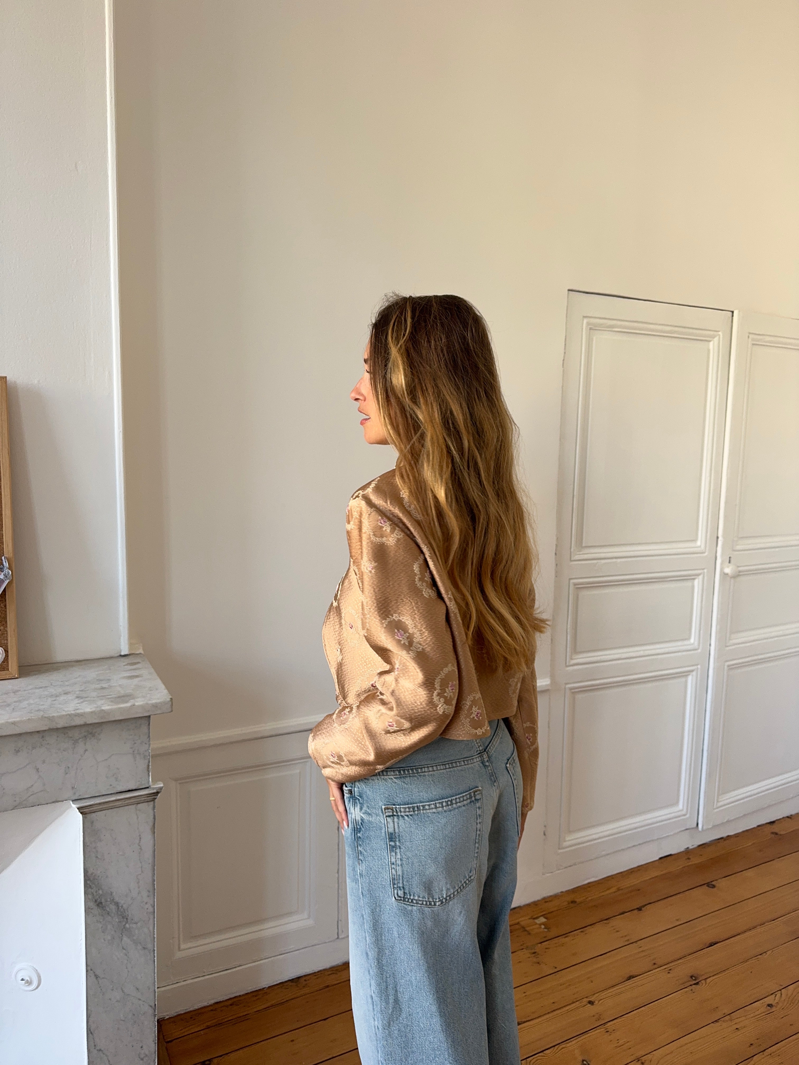 Veste courte upcyclée satinée cuivrée