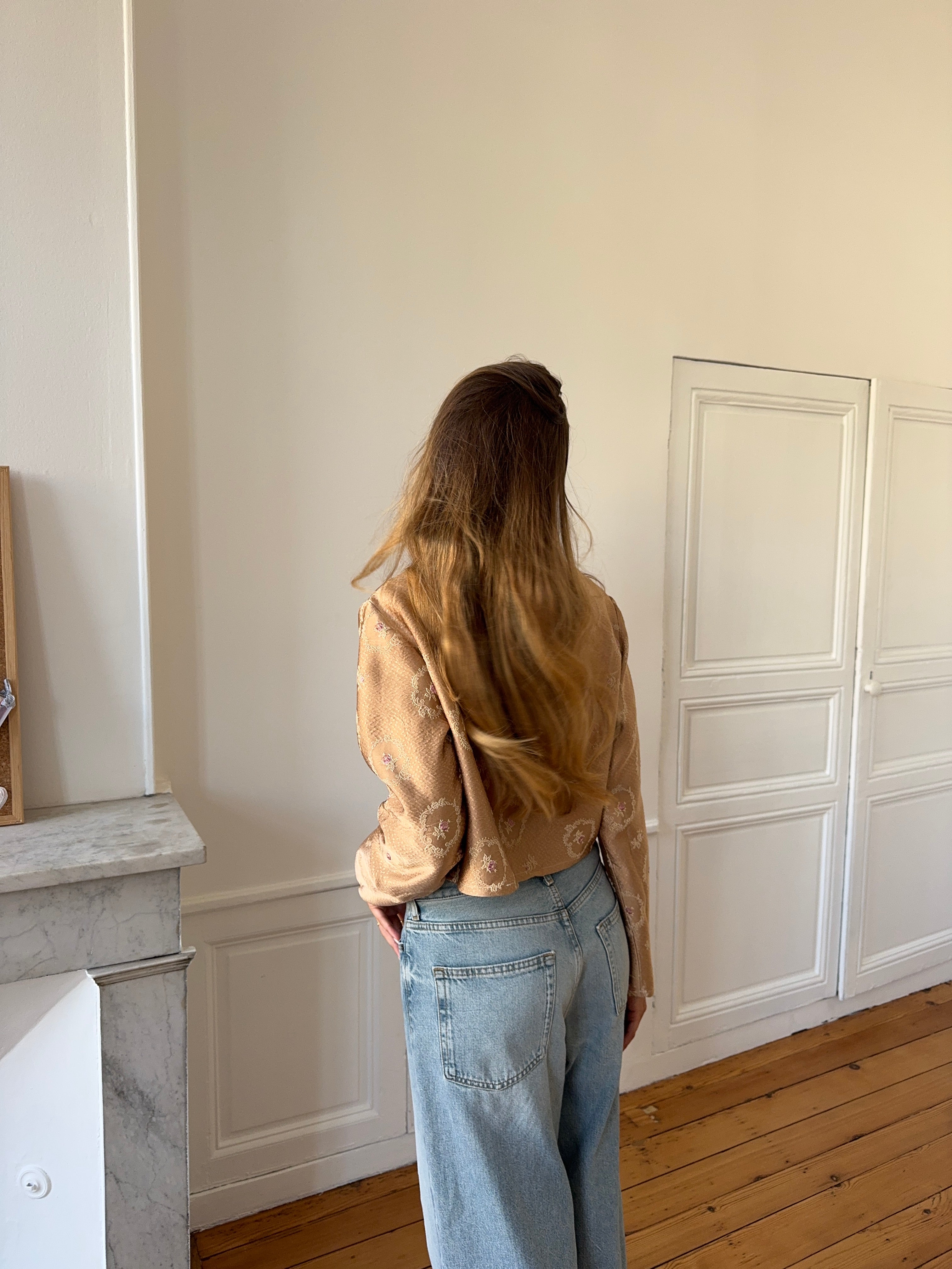 Veste courte upcyclée satinée cuivrée