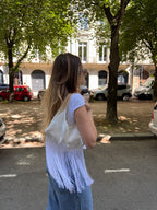 Sac upcyclé satiné écru à motifs et franges vintage - petit