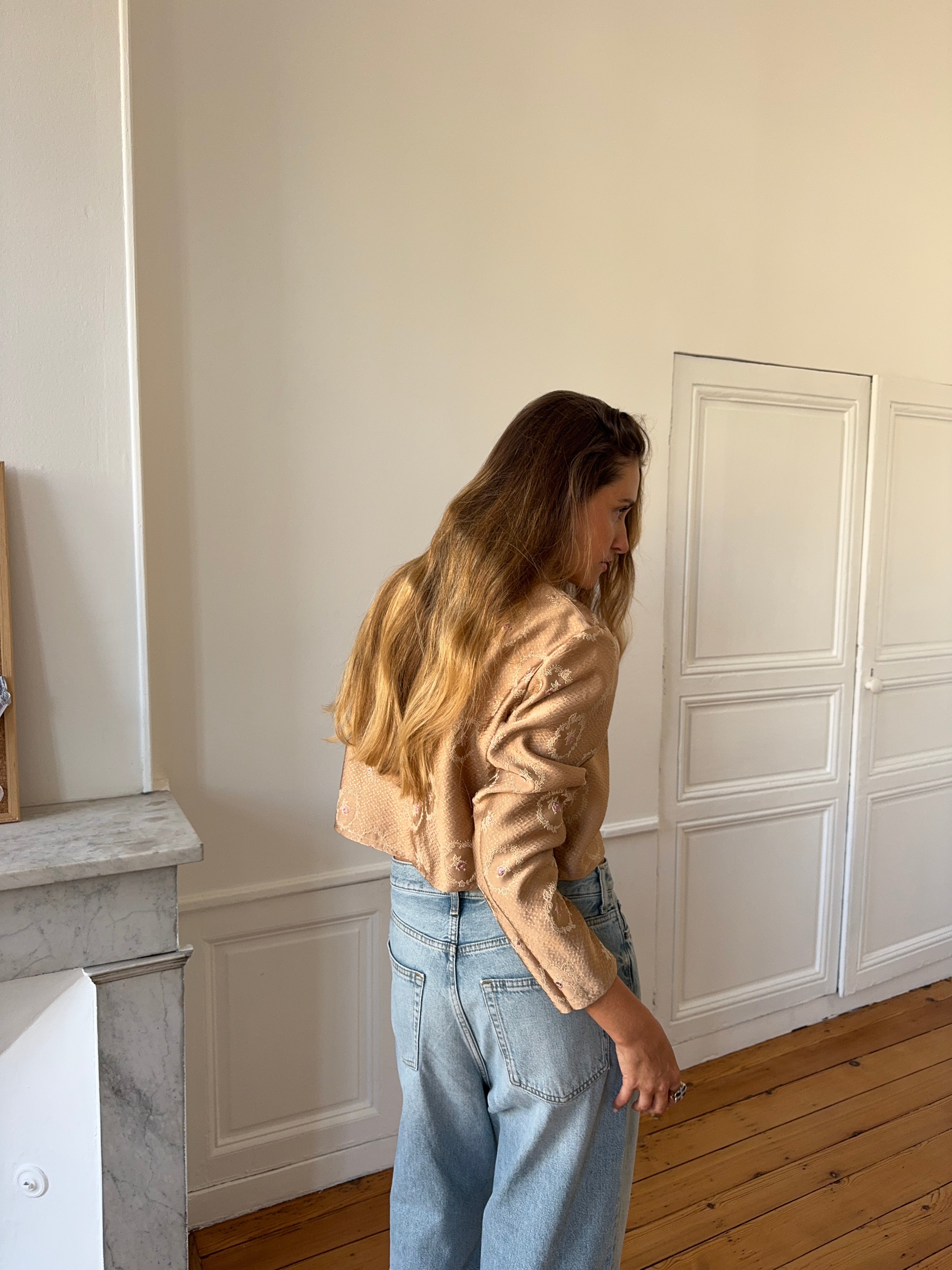 Veste courte upcyclée satinée cuivrée