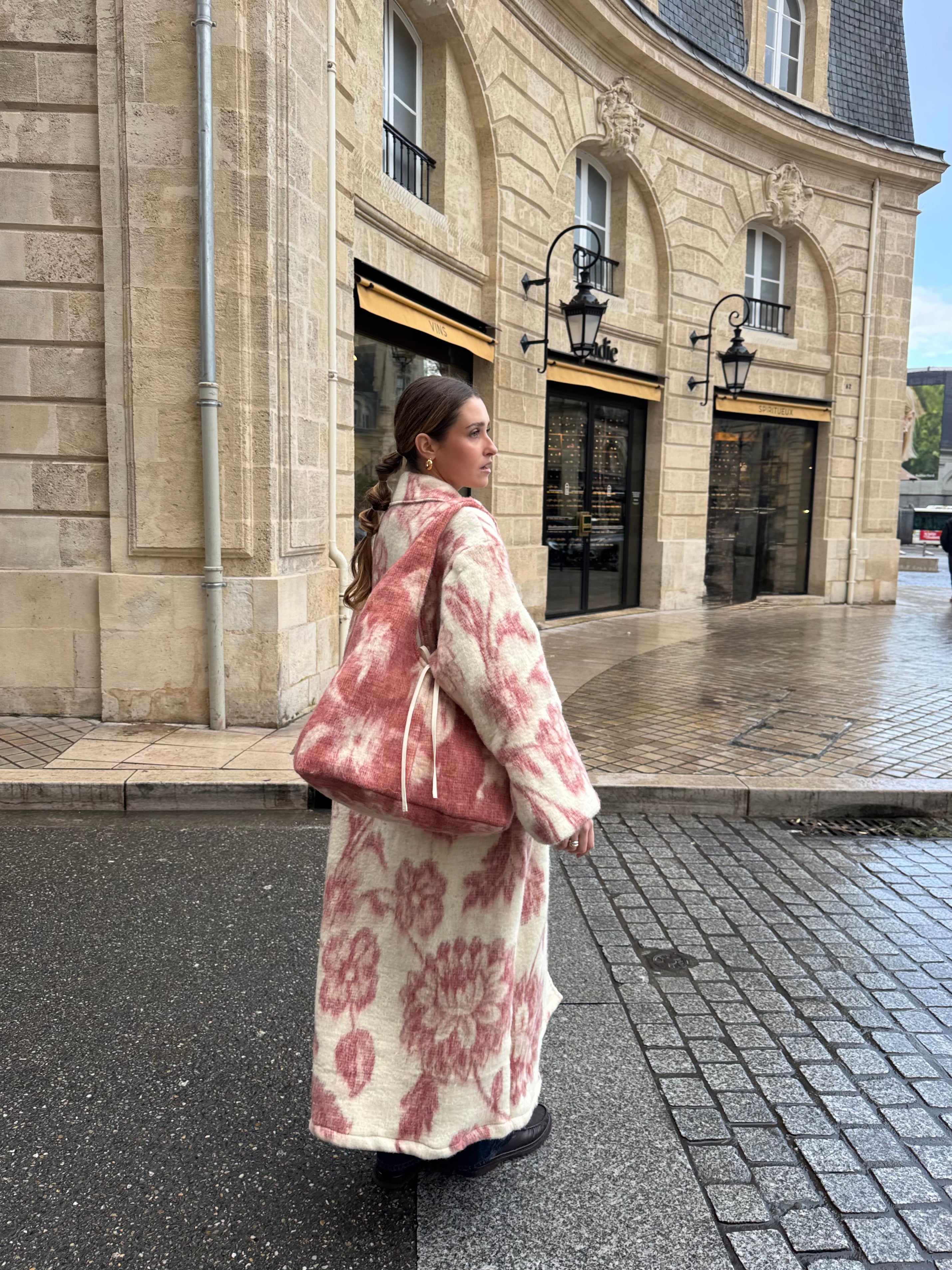 Manteau long upcyclé laine écrue à motifs vintage