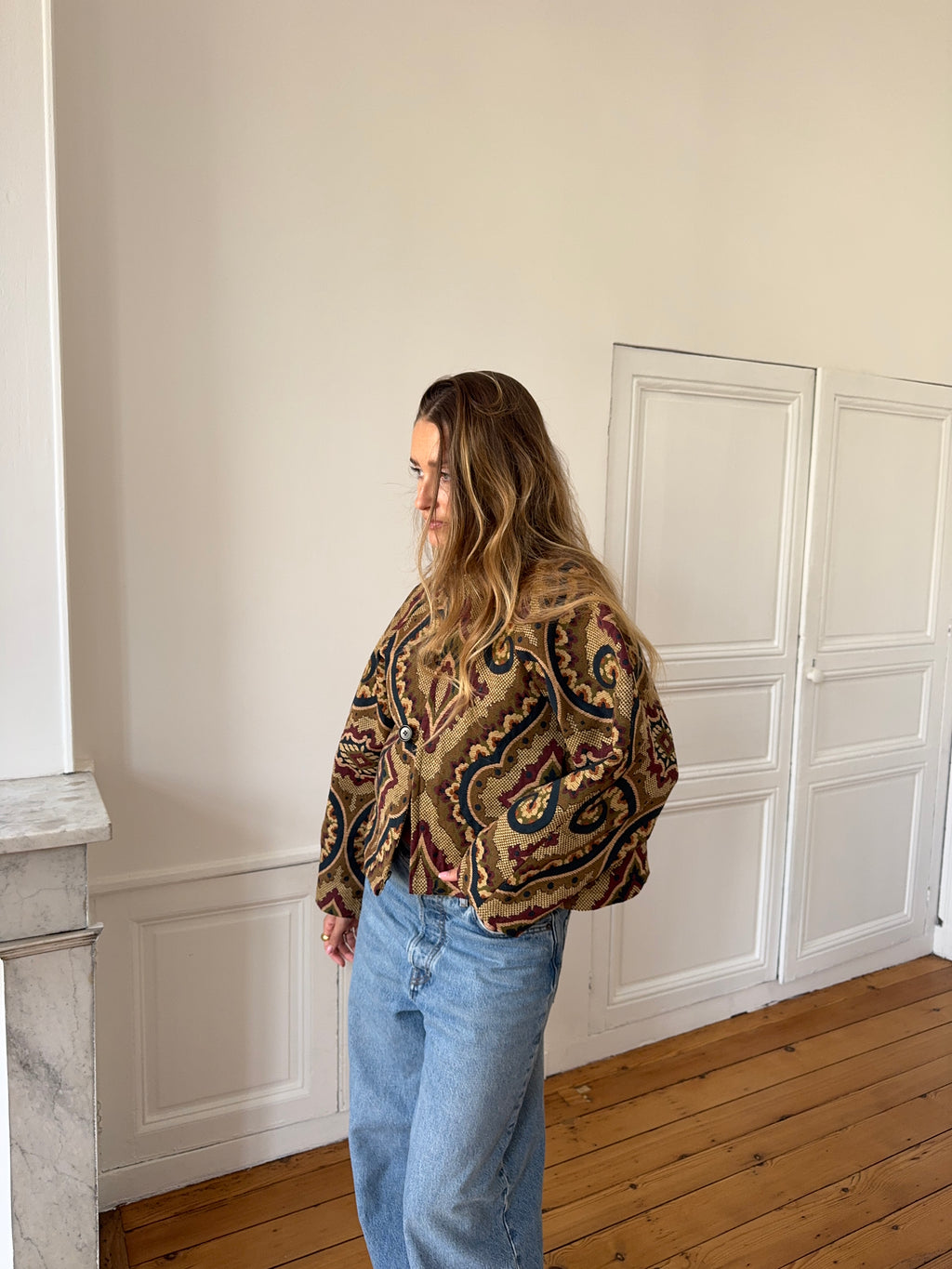 Veste upcyclée à motifs