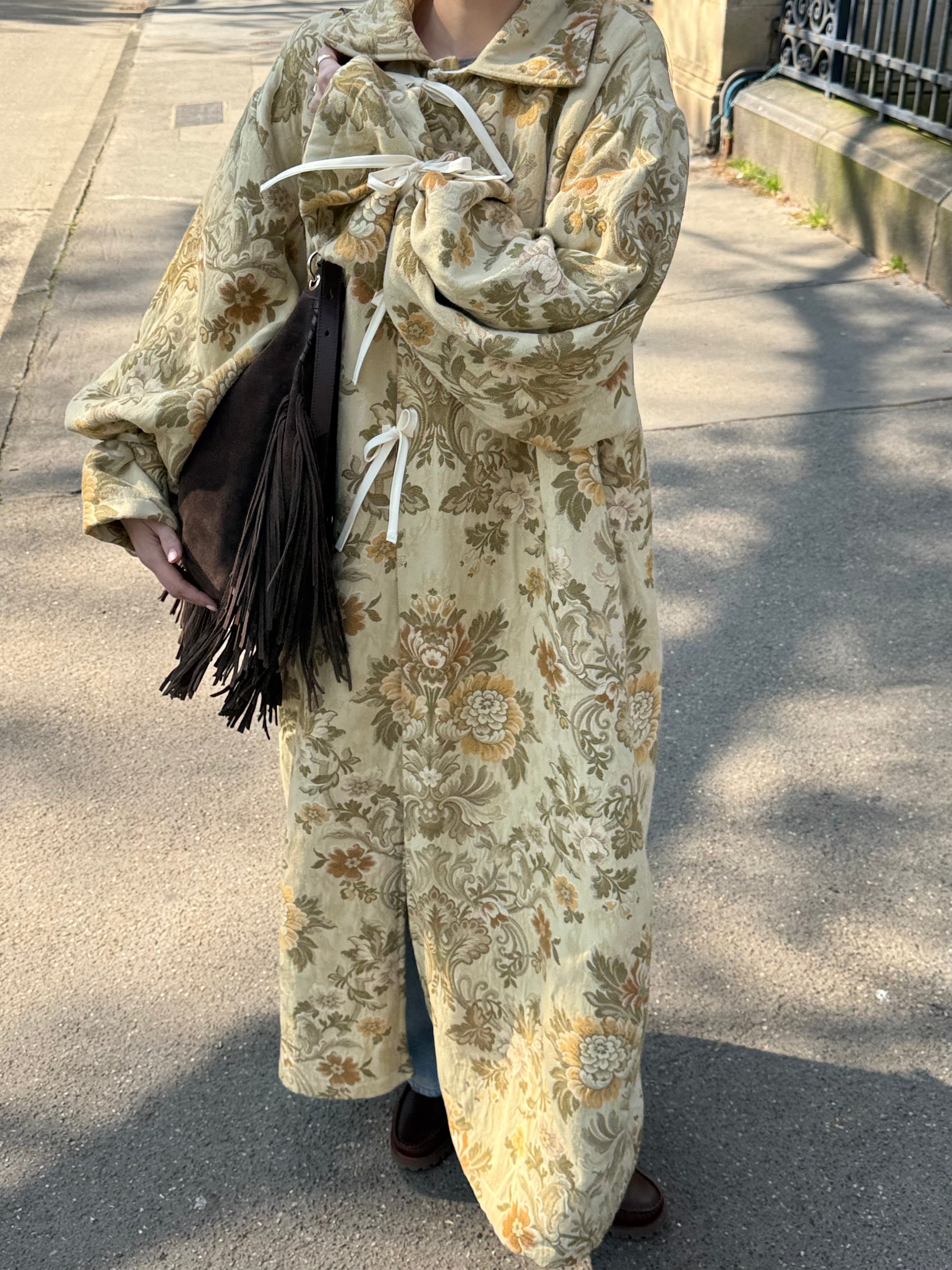 Manteau long upcyclé à motifs vintage